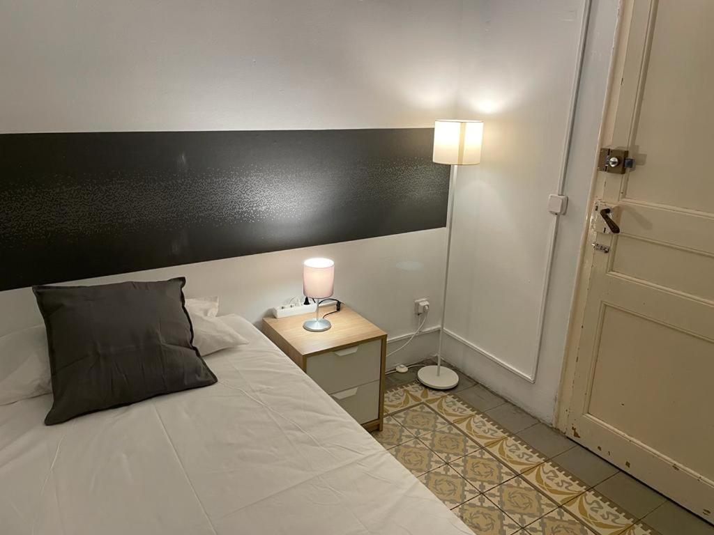 Auberge de jeunesse Des Artistes à Barcelone Extérieur photo