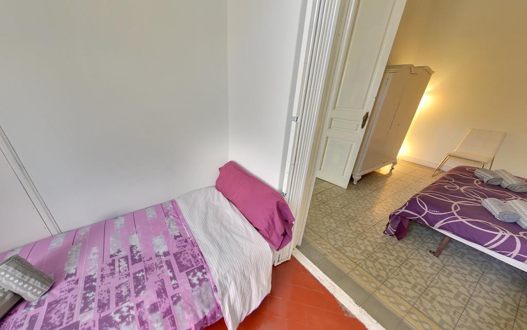 Auberge de jeunesse Des Artistes à Barcelone Extérieur photo