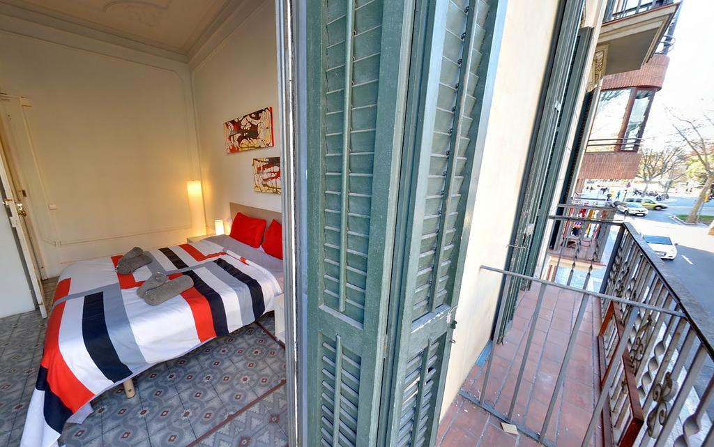 Auberge de jeunesse Des Artistes à Barcelone Extérieur photo