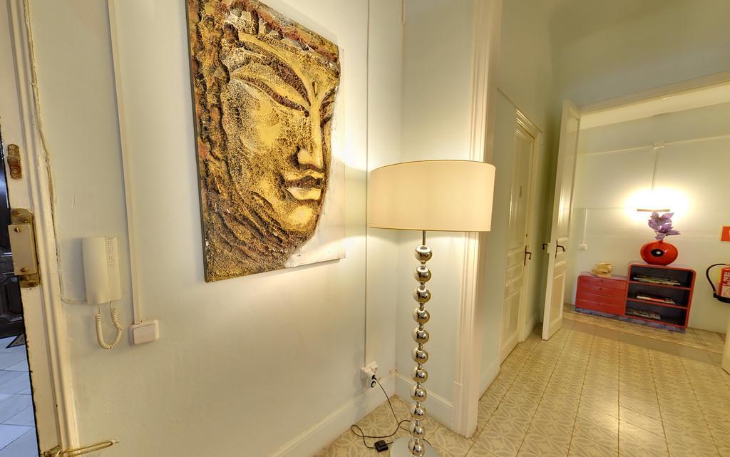 Auberge de jeunesse Des Artistes à Barcelone Extérieur photo
