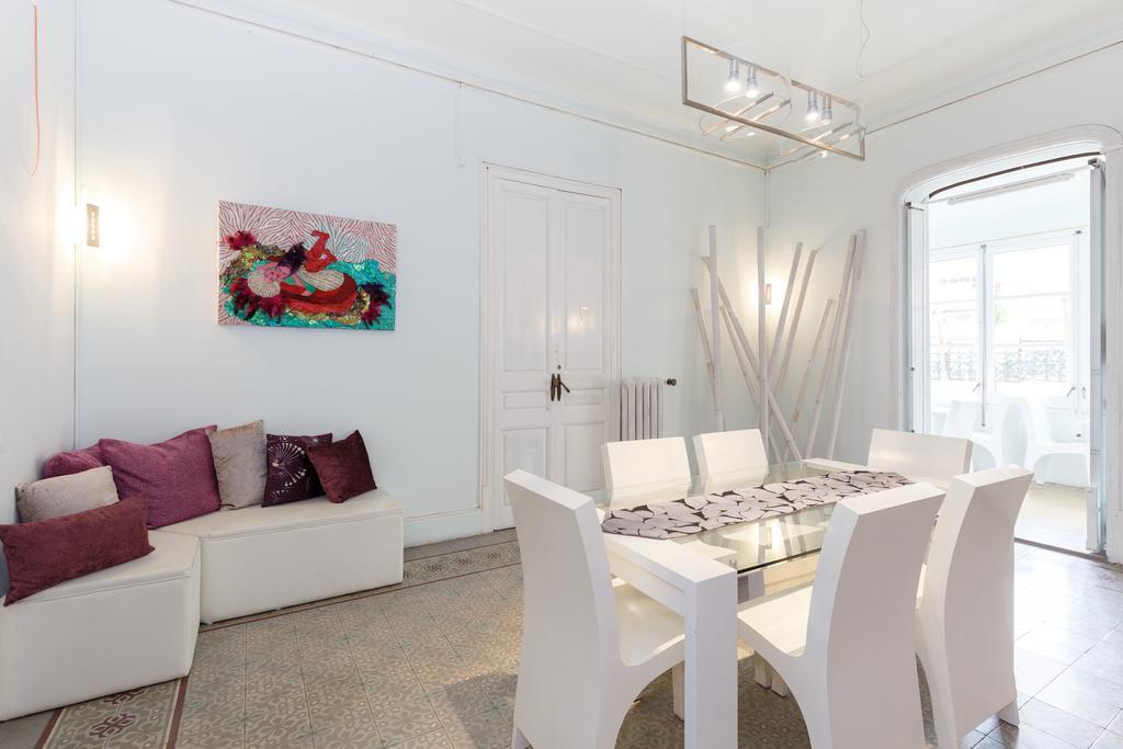 Auberge de jeunesse Des Artistes à Barcelone Extérieur photo